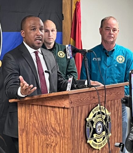 Six people killed in Mississippi rampage